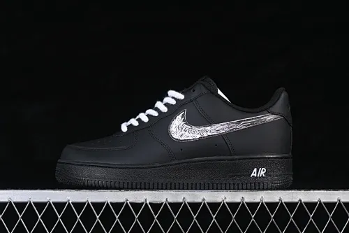 All categories Nk Air Force 1 Air Force series Nk Air Force 1 Low Air Force low top Nike Air Force 1'07 Low Two-dimensional theme Black pattern hook Air Force 1 low-top casual sneakers ZH0316-123